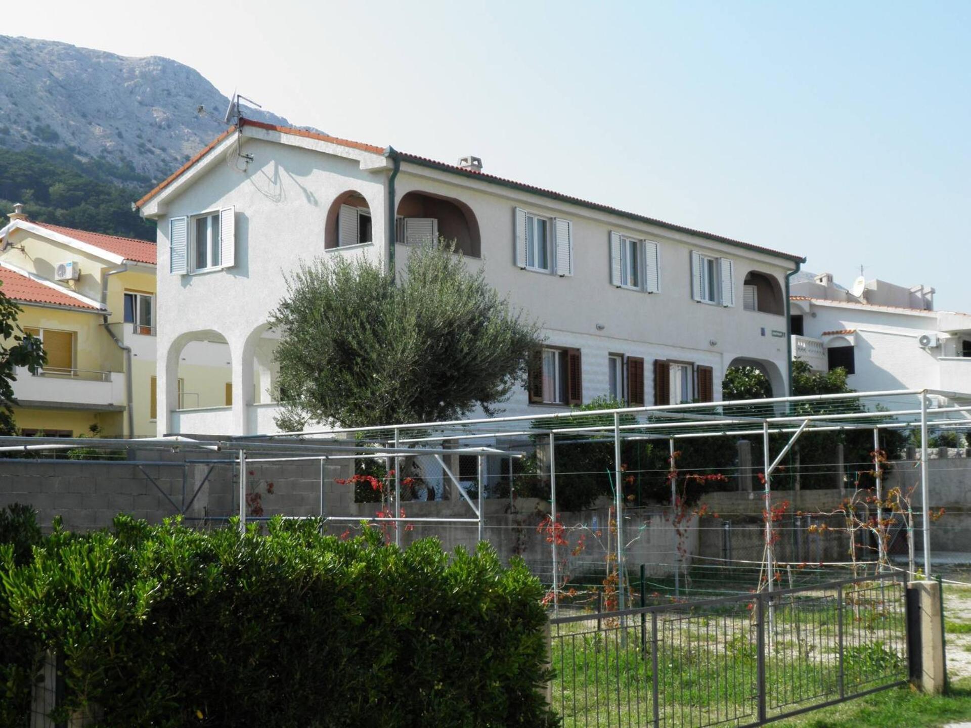 Apartments Klaric Baška Exteriör bild
