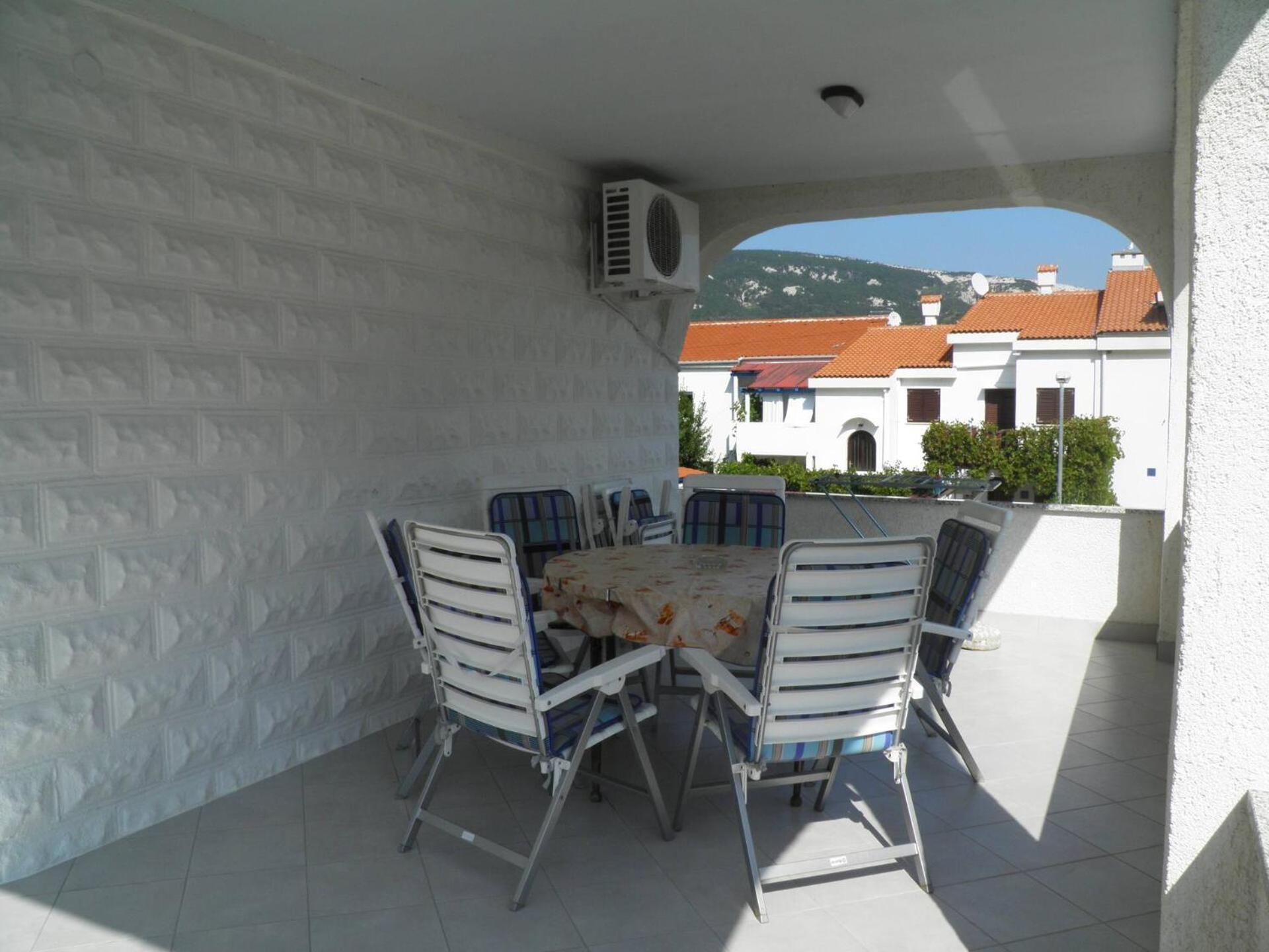 Apartments Klaric Baška Exteriör bild