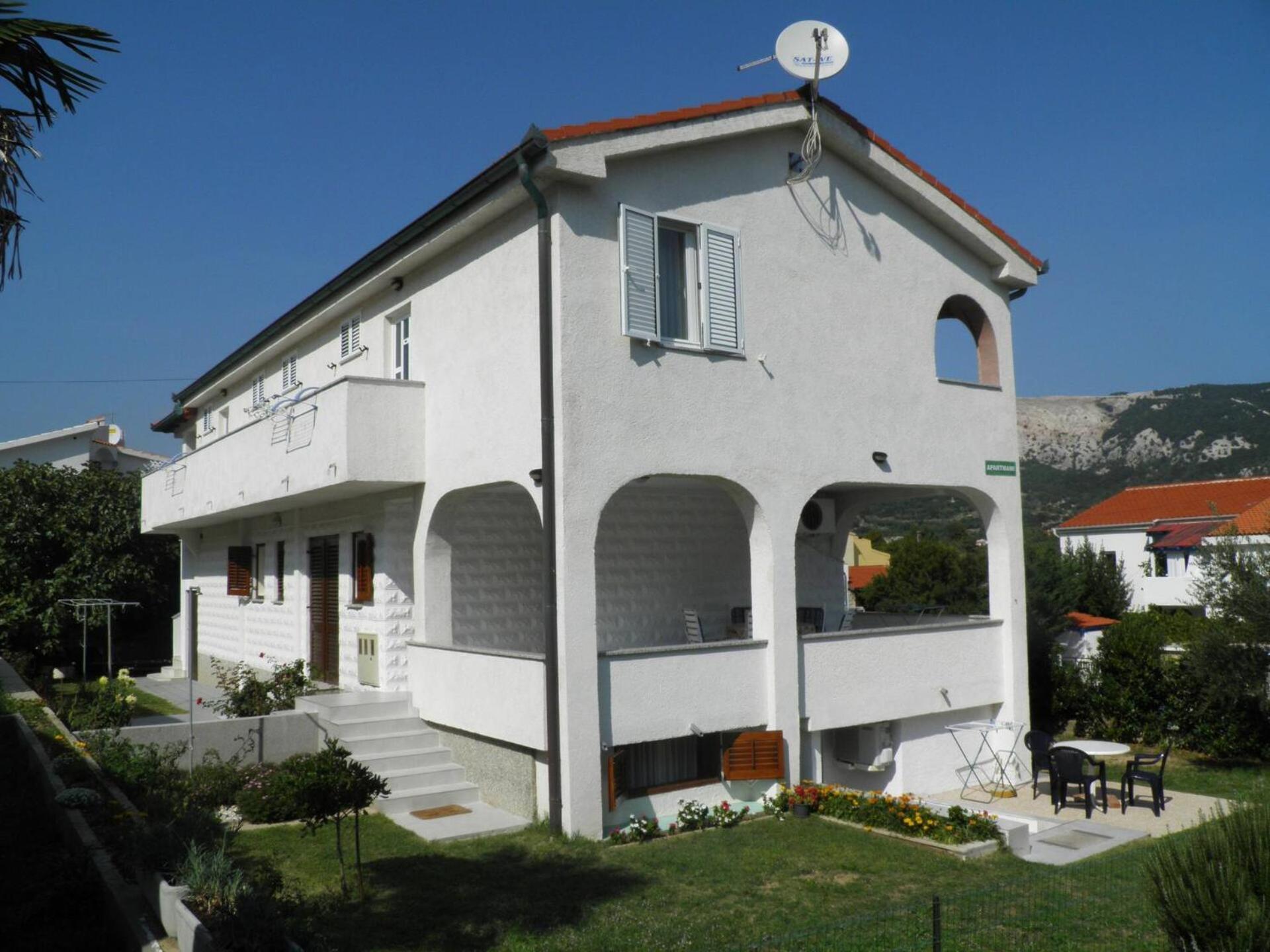 Apartments Klaric Baška Exteriör bild